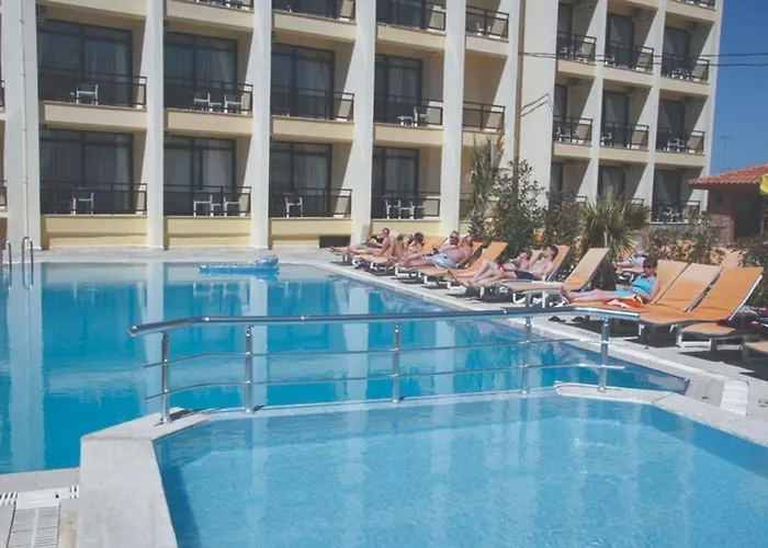 ホテル Porteras Otel